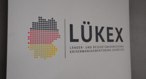 Türschild mit dem Lükex-Logo