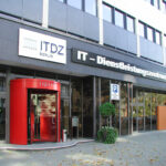 Eingangstür des ITDZ Berlin