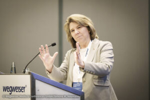 Schleswig-Holsteins Justizministerin Kerstin von der Decken auf dem 4. Digital Justice Summit in Berlin (24.11.2025)