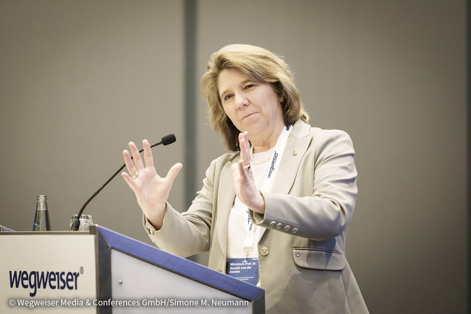 Schleswig-Holsteins Justizministerin Kerstin von der Decken auf dem 4. Digital Justice Summit in Berlin (24.11.2025)