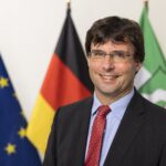 Porträt des nordrhein-Westfälischen Finanzministers Dr. Marcus Optendrenk.