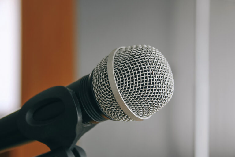 Nahaufnahm eines Mikrophons