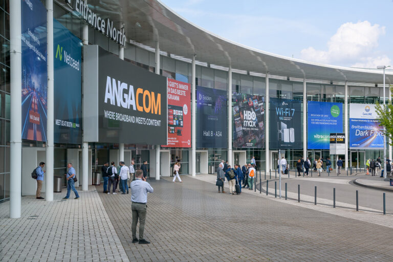 Messegbäude von Außen