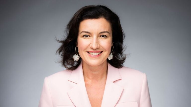 Porträt Dorothee Bär